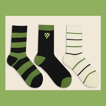Памучни чорапи Дамски Зелени Чорапи в ивица с бродерия 