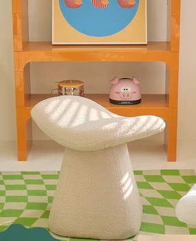 Скандинавски творчески ниско столче от овче руно за домашна хол, малка табуретка за спални, мрежест столче за грим знаменитост, столче за преобличане на входа