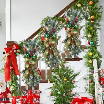 Украсата на Коледното стълби Пластмасова Коледна Стълбище, Led Светещо Коледно стълбище, Борова шишарка за помещения